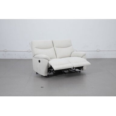 Dvivietė sofa su reglaineriais 51197M, šviesiai pilka Dvivietė sofa su reglaineriais 51197M, šviesiai pilka