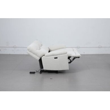 Dvivietė sofa su elektriniais reglaineriais 51197M, šviesiai pilka 2 Dvivietė sofa su elektriniais reglaineriais 51197M, šviesiai pilka 2
