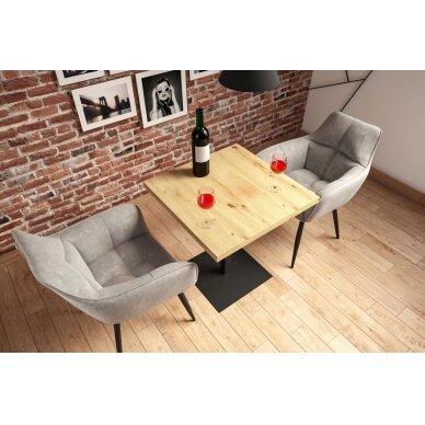 Stalas (amatininko ąžuolas + koja T) 67x67 3